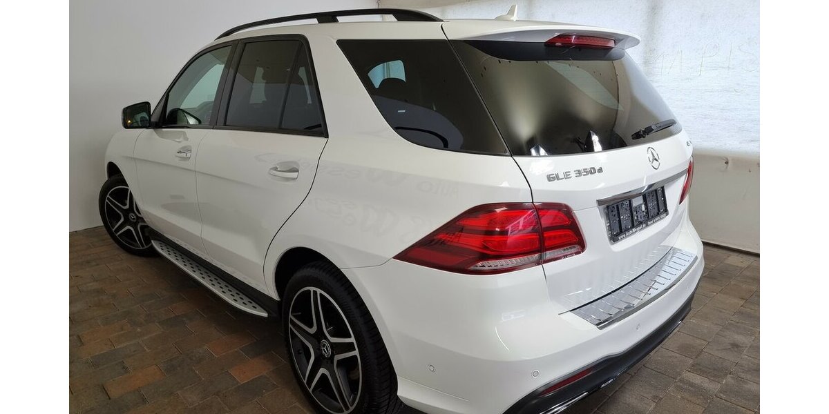Mercedes-Benz GLE 350 d4Matic LED ACC AHK Head-Up Luftfederung 95.500 km 37.900 &euro; Garrel 49681