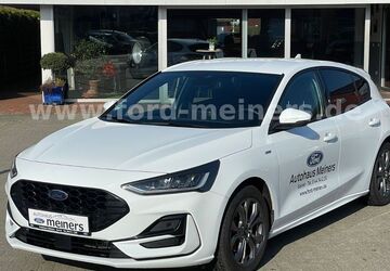 Ford Focus 35.000 km 20.990 &euro; Garrel 49681