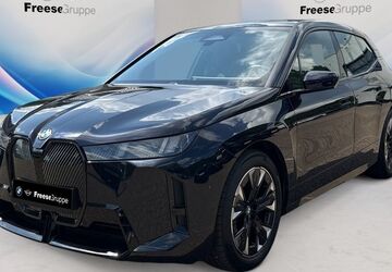 BMW iX 8.843 km 78.900 &euro; Oldenburg 26135