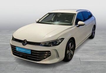 VW Passat Variant 24.258 km 32.476 &euro; Oldenburg 26135
