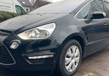Ford S-Max 167.900 km 8.999 &euro; Oldenburg 26129