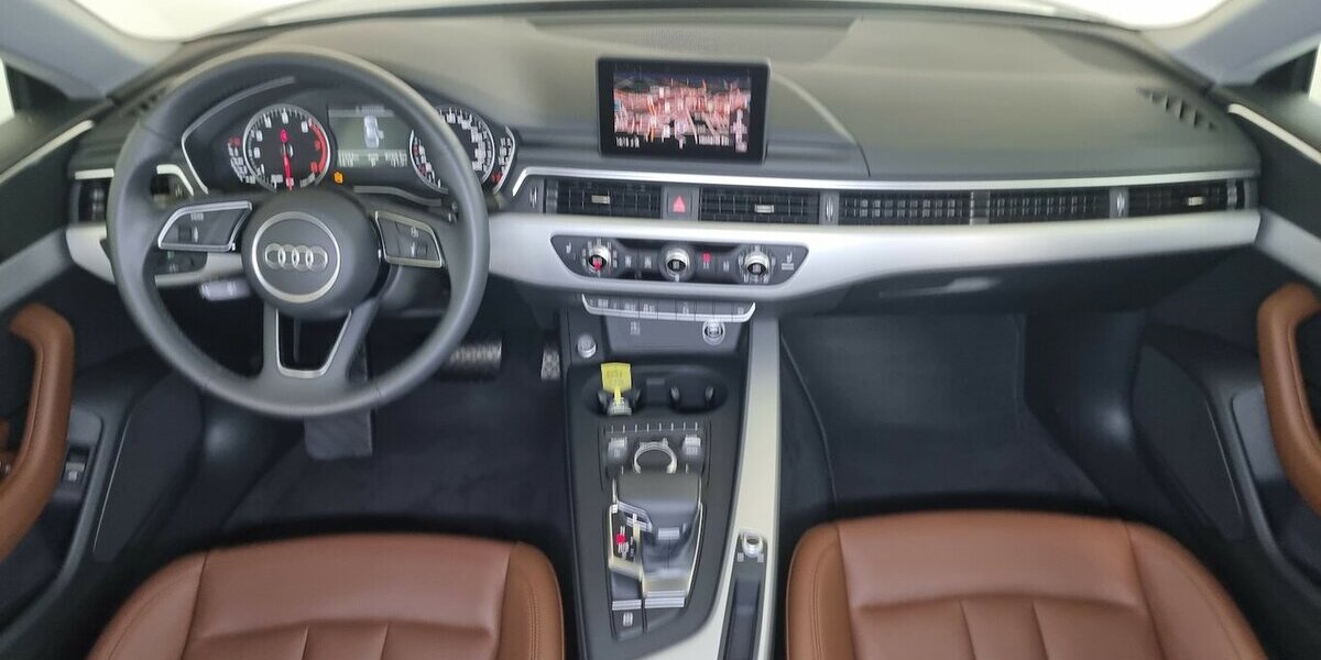 Audi A5 35 TFSI DSG LED SHZ Navi Leder Tempomat 77.900 km 25.950 &euro; Garrel 49681