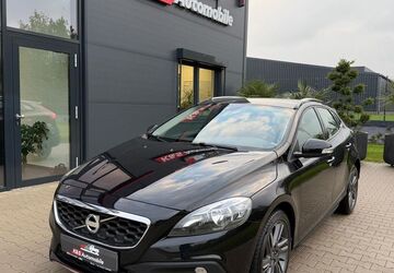 Volvo V40 Cross Country 103.072 km 11.990 &euro; Bösel 26219