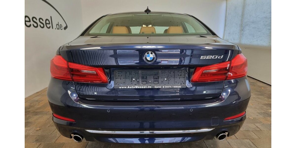 BMW 520d Luxury Line LED ACC SHZ Navi Klima Leder 46.700 km 33.850 &euro; Garrel 49681