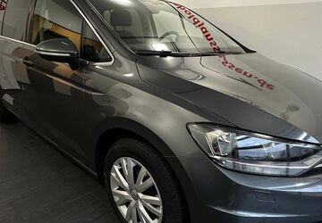 VW Touran 67.456 km 26.990 &euro; Friesoythe 26169