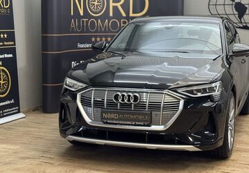 Audi e-tron 24.600 km 29.700 &euro; Rastede/ Wahnbek 26180