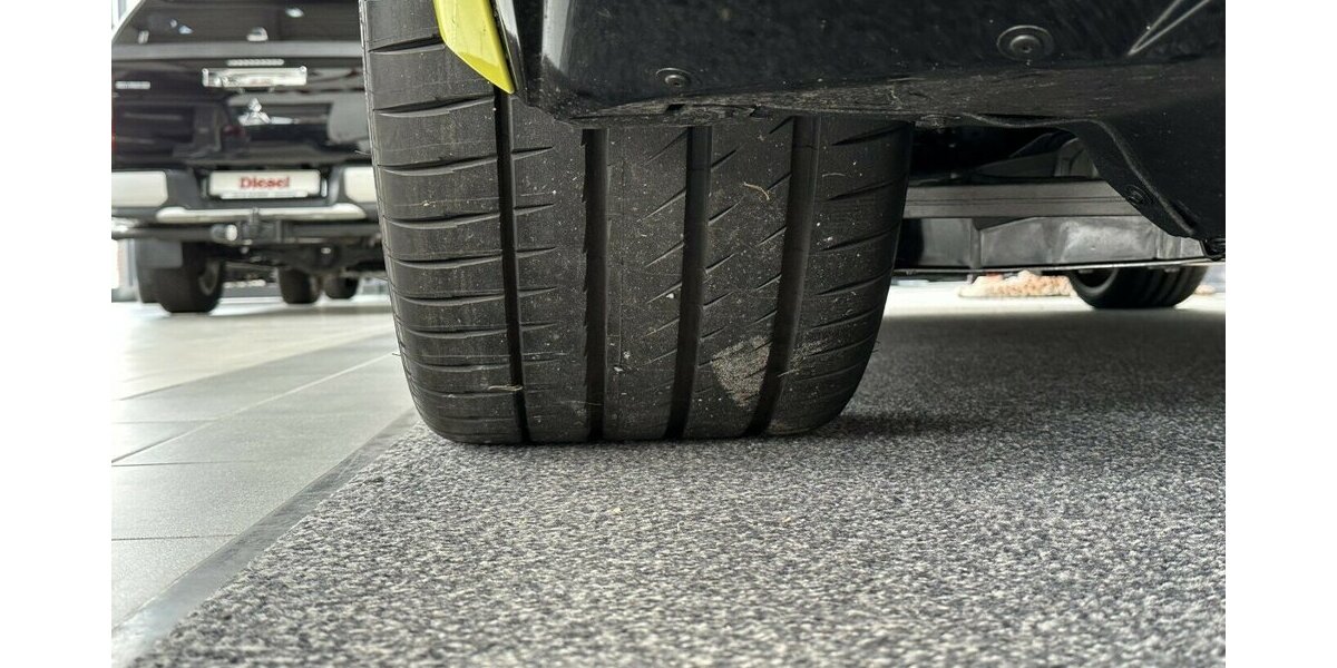 Corvette C8 Coupe Z51 Europa +Schmidt+Lift+3 Jahre Garantie 5.500 km 109.990 &euro; Jaderberg 26349