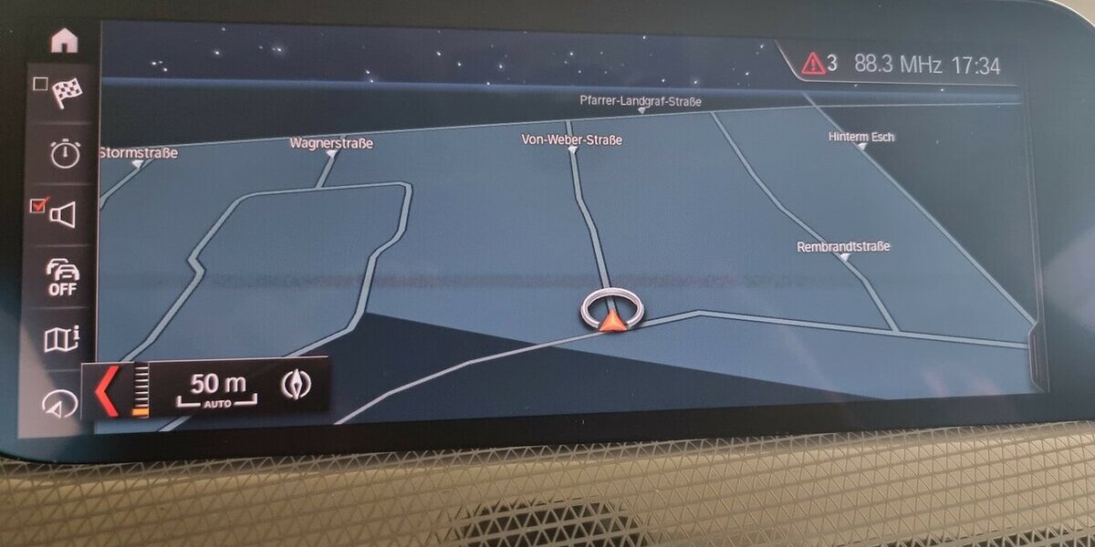 BMW 118d Sport Line LED AHK LiveCockpit Shadow-Line 47.800 km 23.500 &euro; Garrel 49681