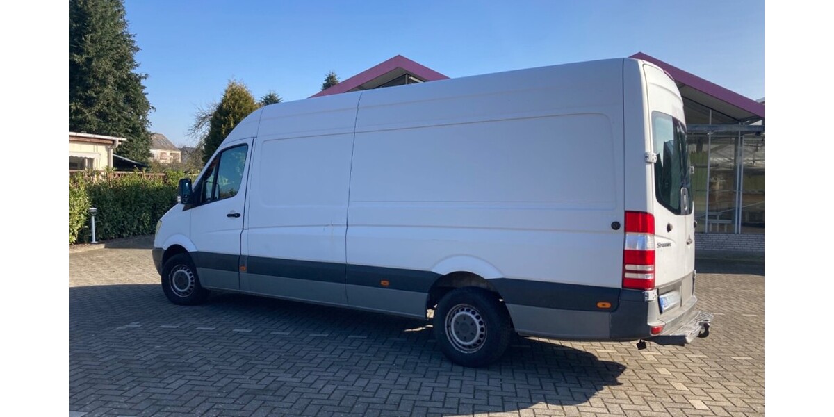 Mercedes-Benz Sprinter 288.300 km 11.500 &euro; Delmenhorst 27749