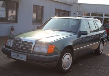 Mercedes-Benz T-Klasse 266.000 km 7.990 &euro; Edewecht 26188