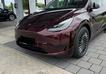Tesla Model Y 48.200 km 32.700 &euro; Friesoythe 26169