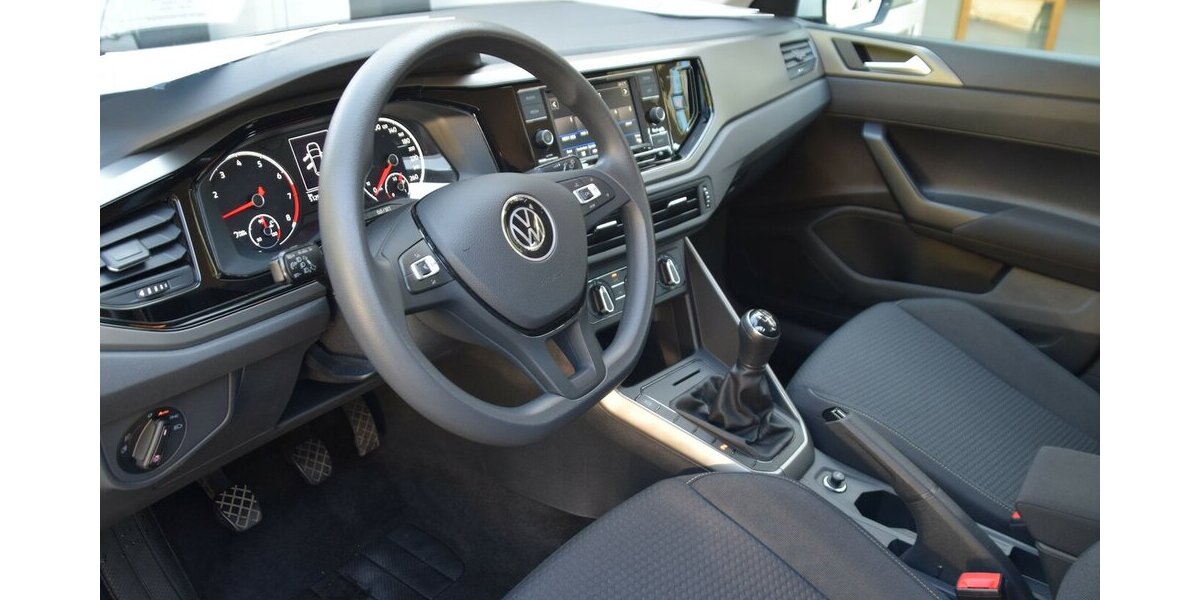 VW Polo 1,0 Comfortline Klima*LED*App-Connect*PDC 51.955 km 14.980 &euro; Rastede 26160