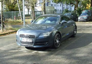 Audi TT 226.000 km 5.500 &euro; Delmenhorst 27755