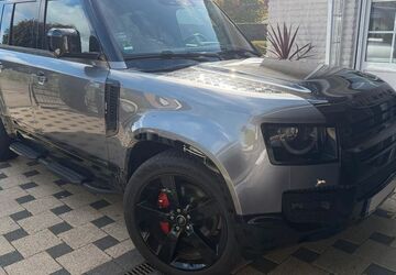 Land Rover Defender 71.000 km 64.999 &euro; Oldenburg 26129