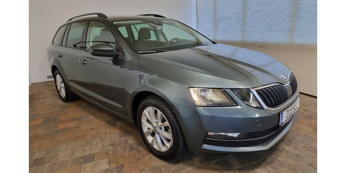 Skoda Octavia Ambition DSG Navi Klima Tempomat Kamera 67.200 km 18.450 &euro; Garrel 49681