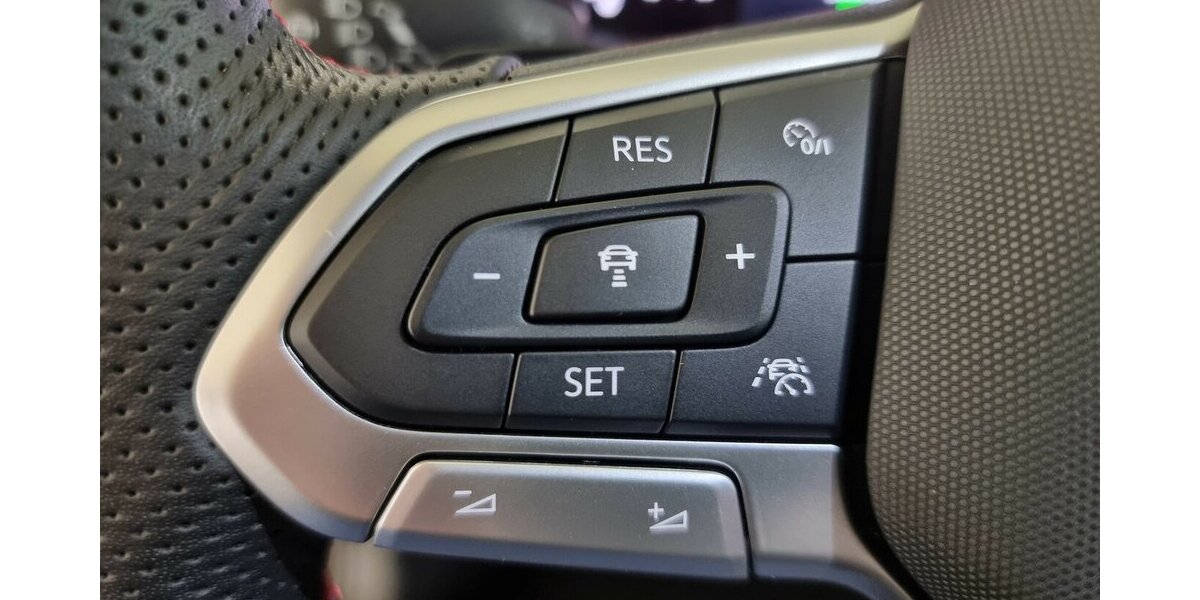 VW Polo GTI DSG Matrix LED APP ACC AIC DAB+ SHZ 36.900 km 24.900 &euro; Garrel 49681