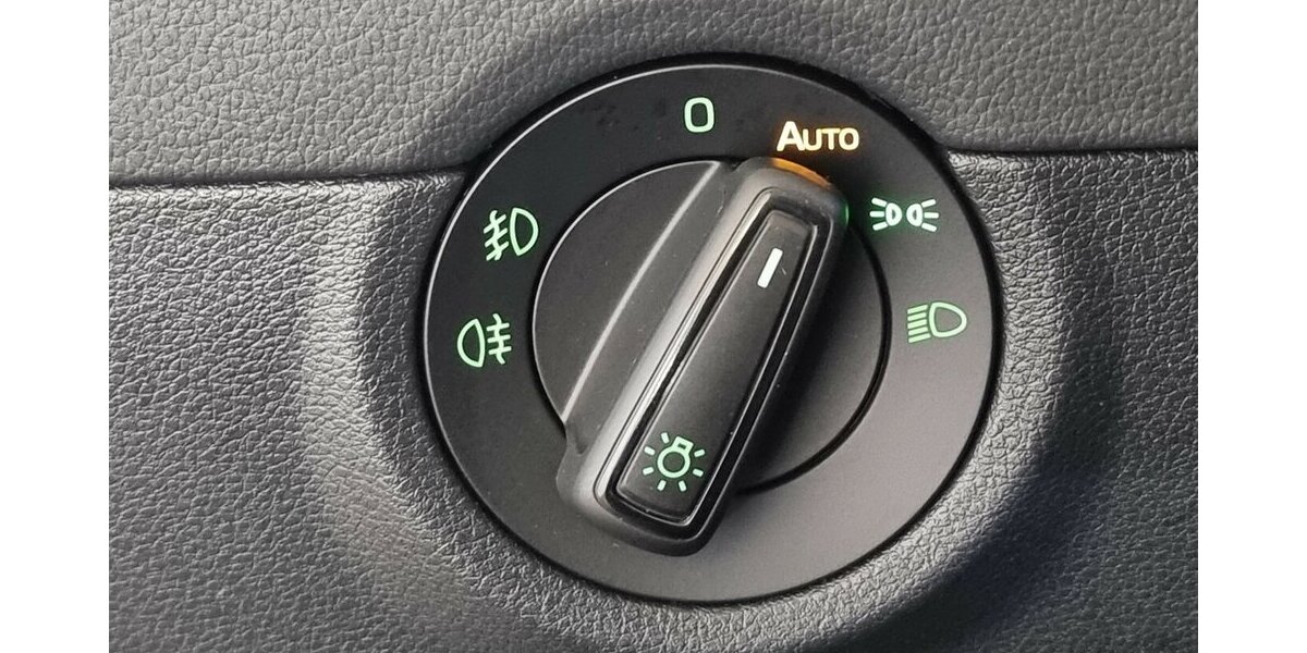 Skoda Octavia Ambition DSG Navi Klima Tempomat Kamera 67.200 km 18.450 &euro; Garrel 49681