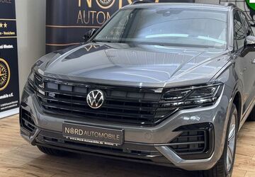 VW Touareg 83.607 km 52.900 &euro; Rastede/ Wahnbek 26180