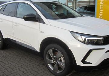 Opel Grandland (X) 9.990 km 23.980 &euro; Wardenburg (bei Oldenburg) 26203