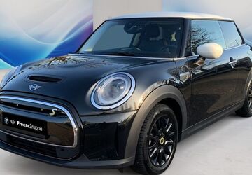 Mini Cooper SE 19.361 km 19.990 &euro; Oldenburg 26125