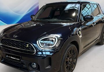 Mini Countryman SE (Cooper) 35.727 km 29.490 &euro; Oldenburg 26125