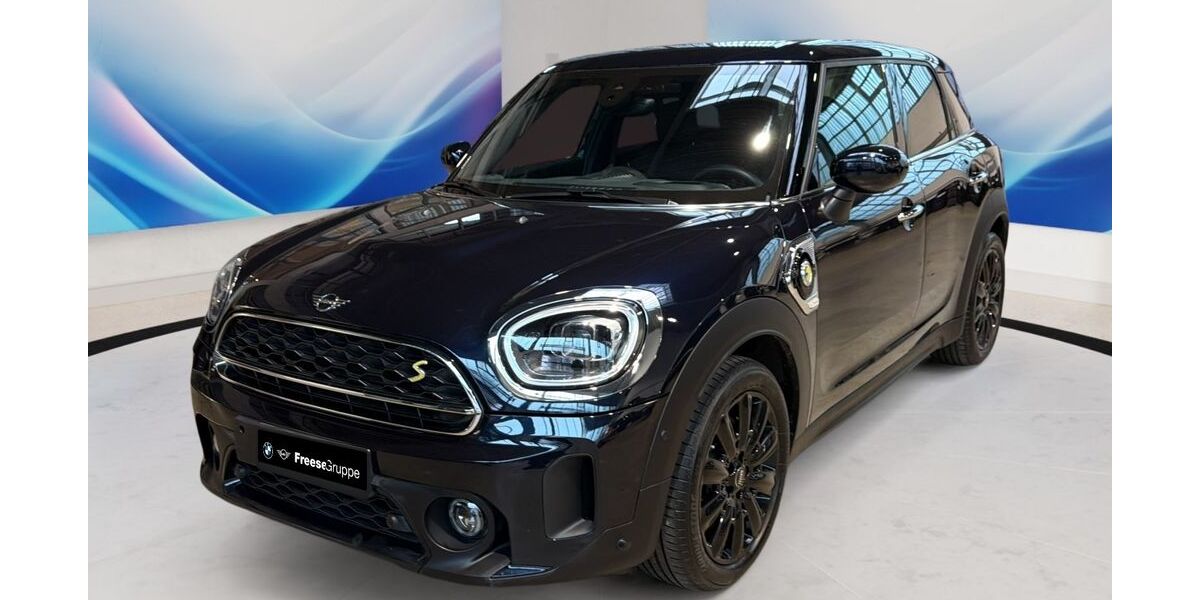 Mini Countryman SE (Cooper) 35.727 km 29.490 &euro; Oldenburg 26125