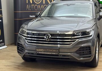 VW Touareg 34.232 km 48.800 &euro; Rastede/ Wahnbek 26180