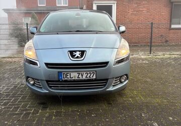 Peugeot 5008 271.303 km 3.900 &euro; Ganderkesee 27777