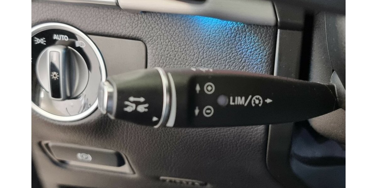 Mercedes-Benz GLE 350 d4Matic LED ACC AHK Head-Up Luftfederung 95.500 km 37.900 &euro; Garrel 49681