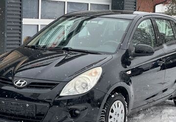 Hyundai i20 127.600 km 2.490 &euro; Bösel 26219