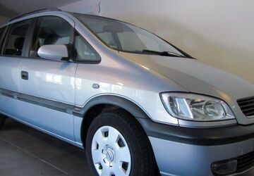 Opel Zafira 157.000 km 3.999 &euro; Oldenburg 26125