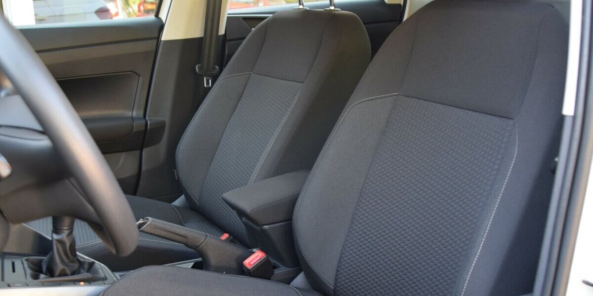 VW Polo 1,0 Comfortline Klima*LED*App-Connect*PDC 51.955 km 14.980 &euro; Rastede 26160