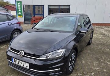 VW Golf 125.800 km 14.980 &euro; Großenkneten 26197