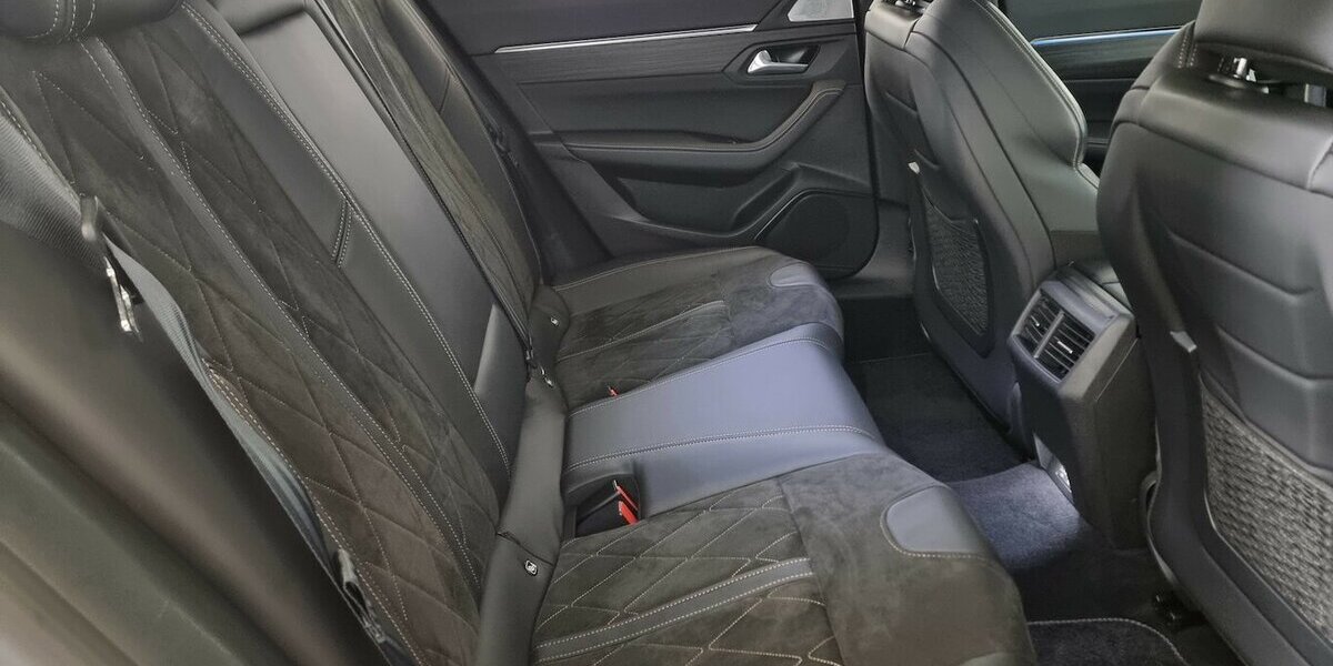 Peugeot 508 GT LED ACC Pano Sound Kamera Night Vision 108.800 km 22.990 &euro; Garrel 49681