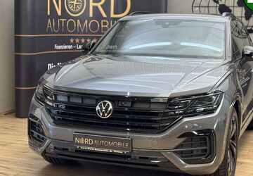 VW Touareg 74.074 km 52.900 &euro; Rastede/ Wahnbek 26180