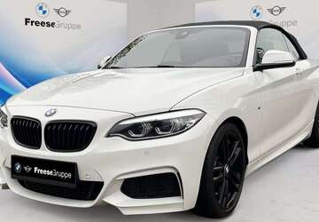 BMW 218 60.687 km 25.490 &euro; Oldenburg 26135