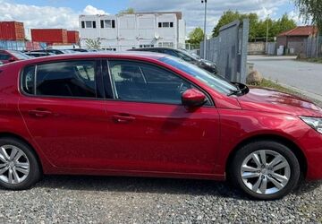 Peugeot 308 116.800 km 6.100 &euro; Oldenburg 26133