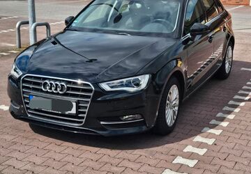 Audi A3 193.000 km 7.499 &euro; Oldenburg 26121