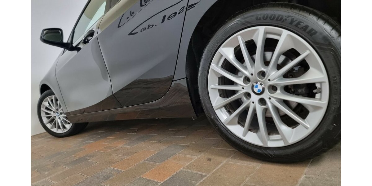 BMW 118d Advantage LED Navi Kamera 51.800 km 21.500 &euro; Garrel 49681