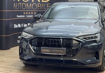 Audi e-tron 55.365 km 33.800 &euro; Rastede/ Wahnbek 26180