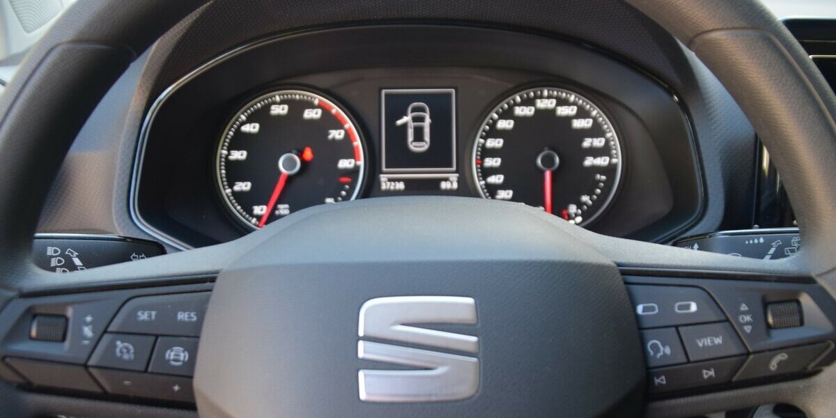 Seat Ibiza Reference 1,0 Klima*LED*BT*DAB*Sihzg*5 Trg 37.256 km 13.980 &euro; Rastede 26160