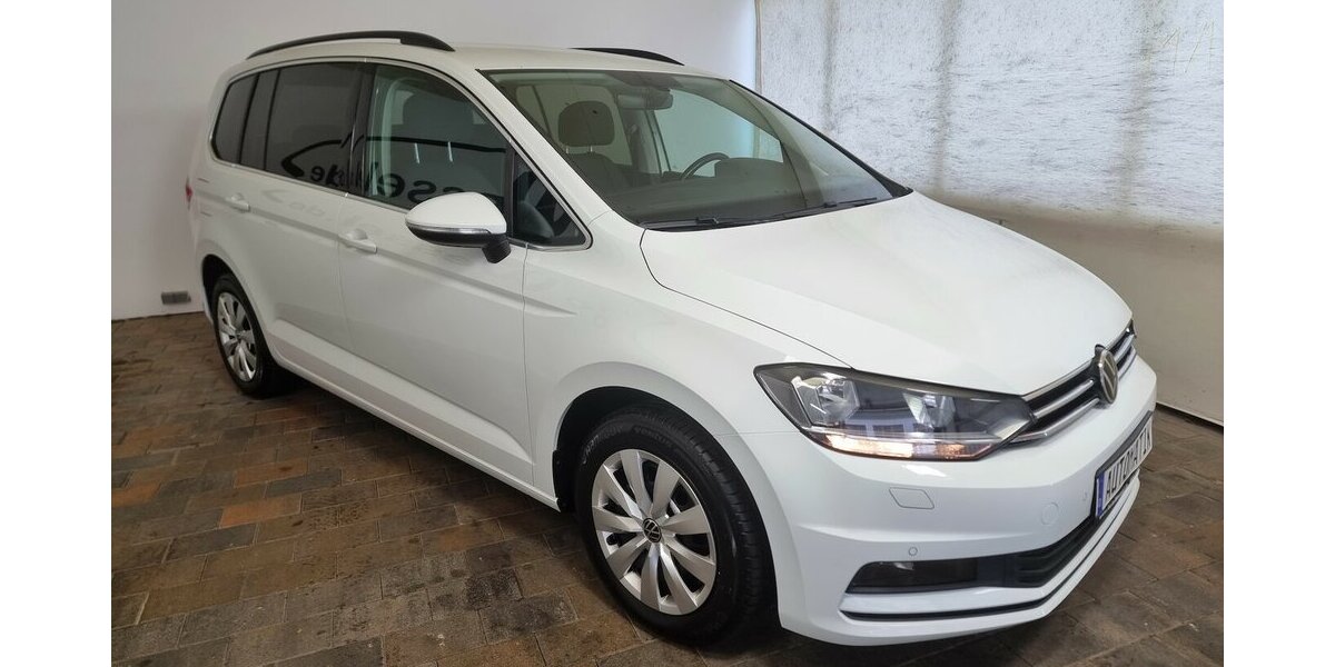 VW Touran Comfortline BMT ACC AHK Kamera 7-Sitzer 89.900 km 24.990 &euro; Garrel 49681