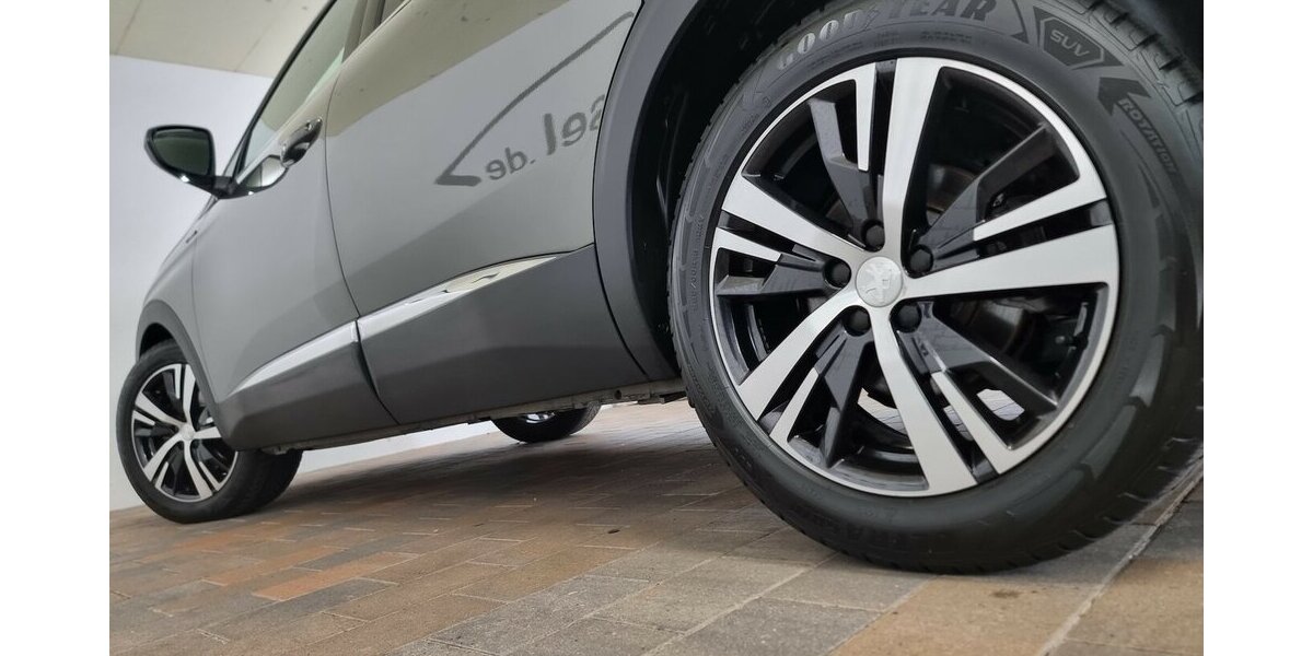 Peugeot 5008 GT-Line LED i-Cockpit 180° Kamera Keyless 58.900 km 22.850 &euro; Garrel 49681