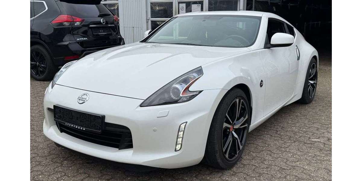 Nissan 370Z 55.000 km 29.990 &euro; Oldenburg 26125