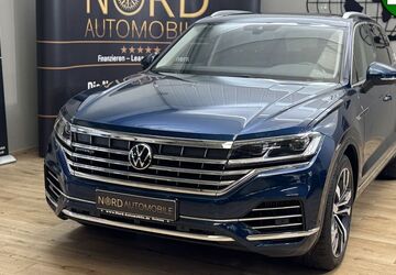 VW Touareg 77.221 km 43.990 &euro; Rastede/ Wahnbek 26180