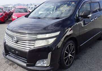 Nissan Elgrand 176.000 km 15.900 &euro; Westerstede 26655