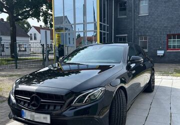 Mercedes-Benz E 200 164.000 km 21.900 &euro; Emden 26721
