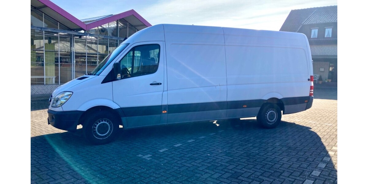 Mercedes-Benz Sprinter 288.300 km 11.500 &euro; Delmenhorst 27749