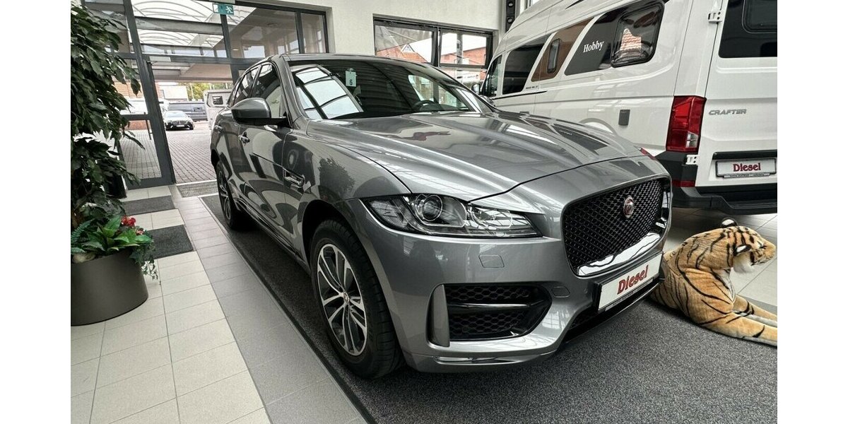 Jaguar F-Pace 3,0 D AWD R-Sport +AHK+Panorama+Navi+Kamera 92.200 km 27.990 &euro; Jaderberg 26349