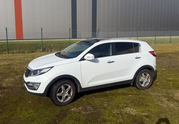 Kia Sportage 212.000 km 8.300 &euro; Delmenhorst 27753